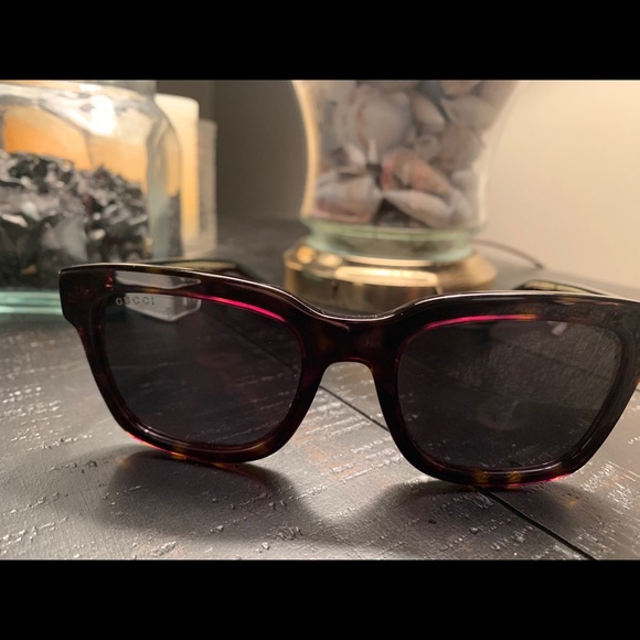 Gucci sunglasses